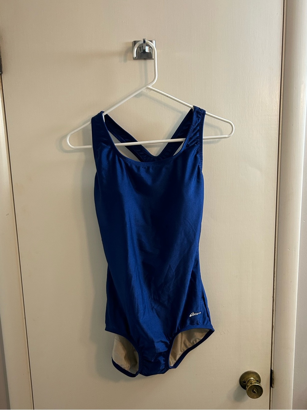 Women’s Aquashape Swimsuit NWT